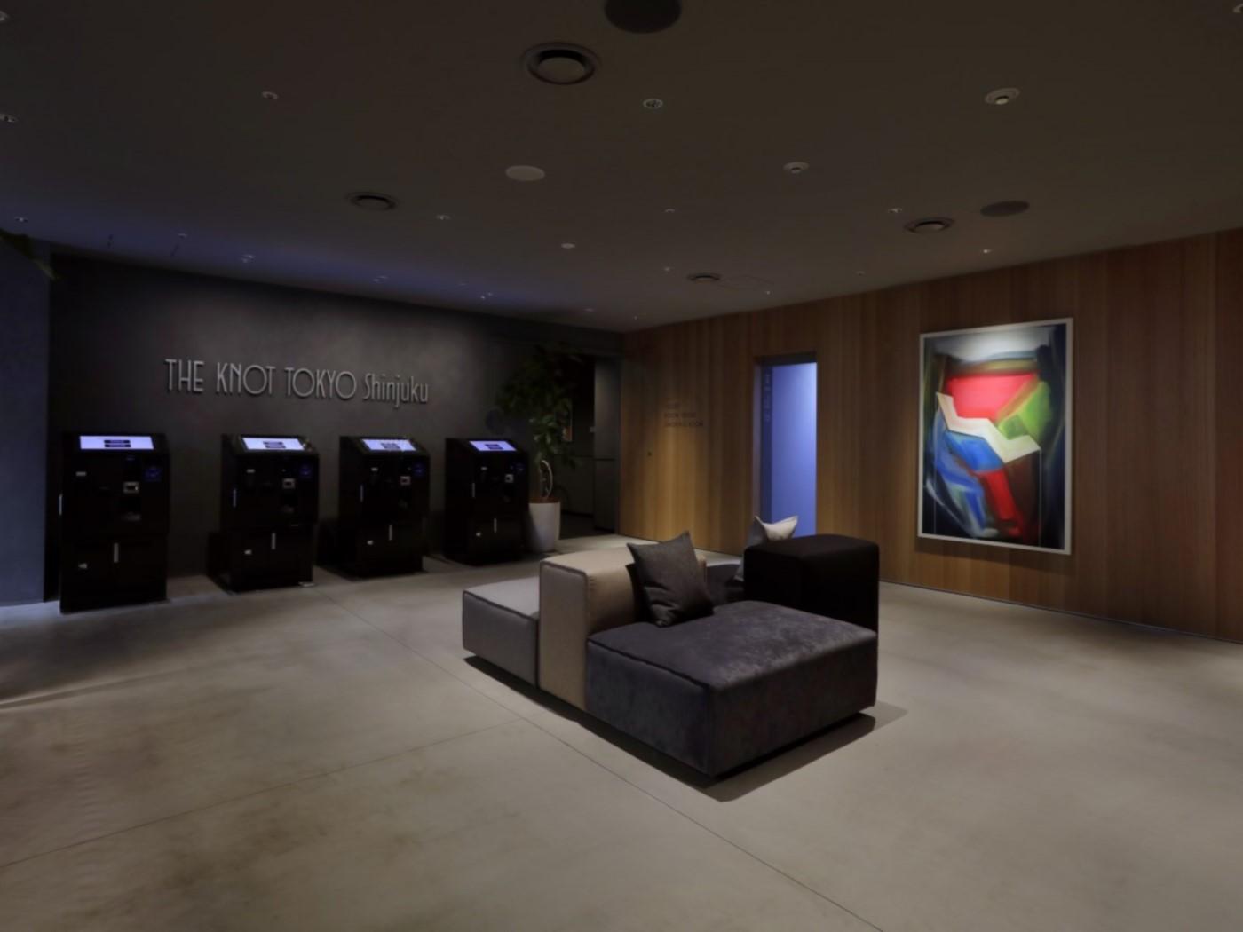 自動チェックイン機