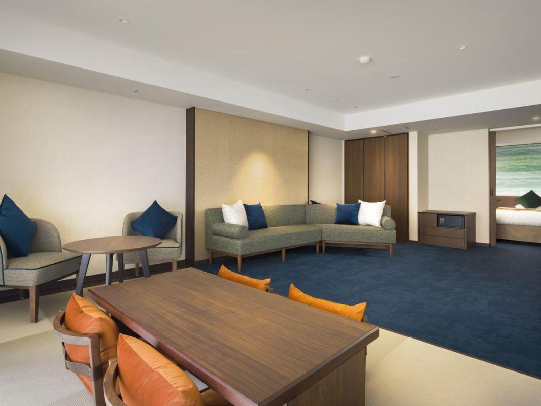 リバーフロントテラス　露天風呂付和洋室/64平米