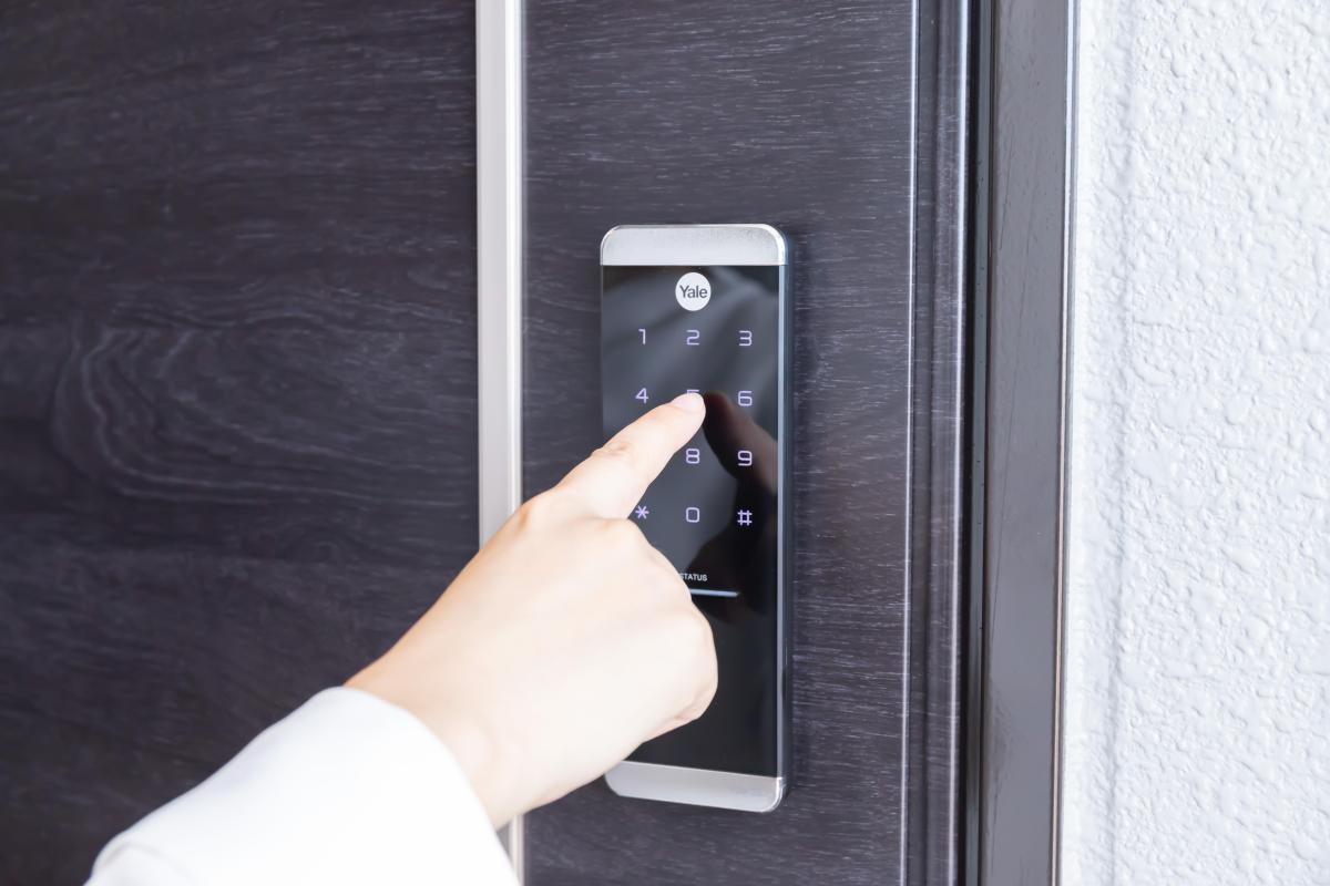 電子錠、鍵は不要です。